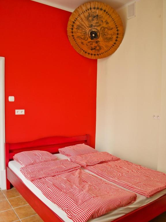 Tramp Aparthostel Hostel *